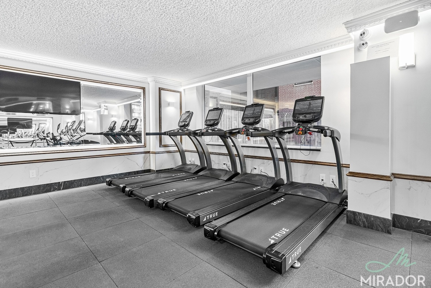 330 East 39th Street, Unit 28R Manhattan, NY 10016 - Photo 11 of 13 Photo 11