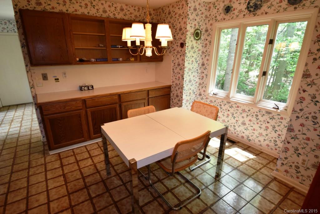 7700 Blue Ridge Circle Charlotte, NC 28270 - Photo 6 of 10 Gallery Image 6