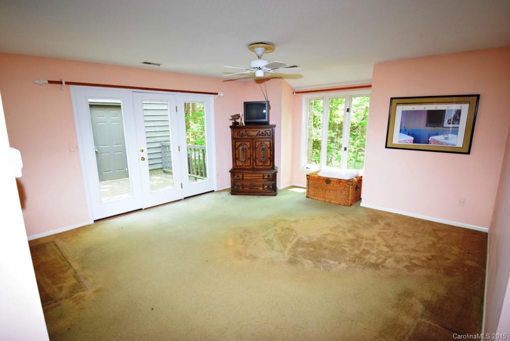 7700 Blue Ridge Circle Charlotte, NC 28270 - Photo 7 of 10 Gallery Image 7