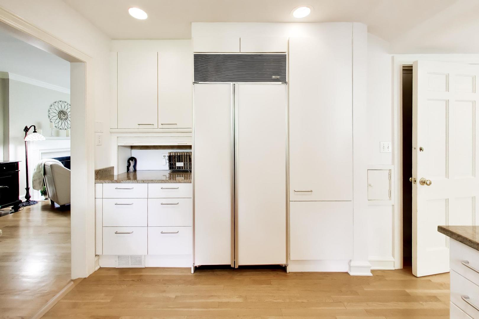 1020 Pontiac Road Wilmette, IL 60091 - Photo 7 of 33 Gallery Image 7