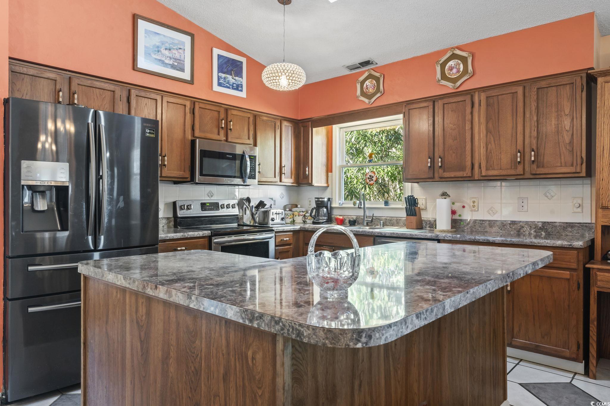461 Spauldingwood Road Little River, SC 29566 - Photo 11 of 37 Gallery Image 11