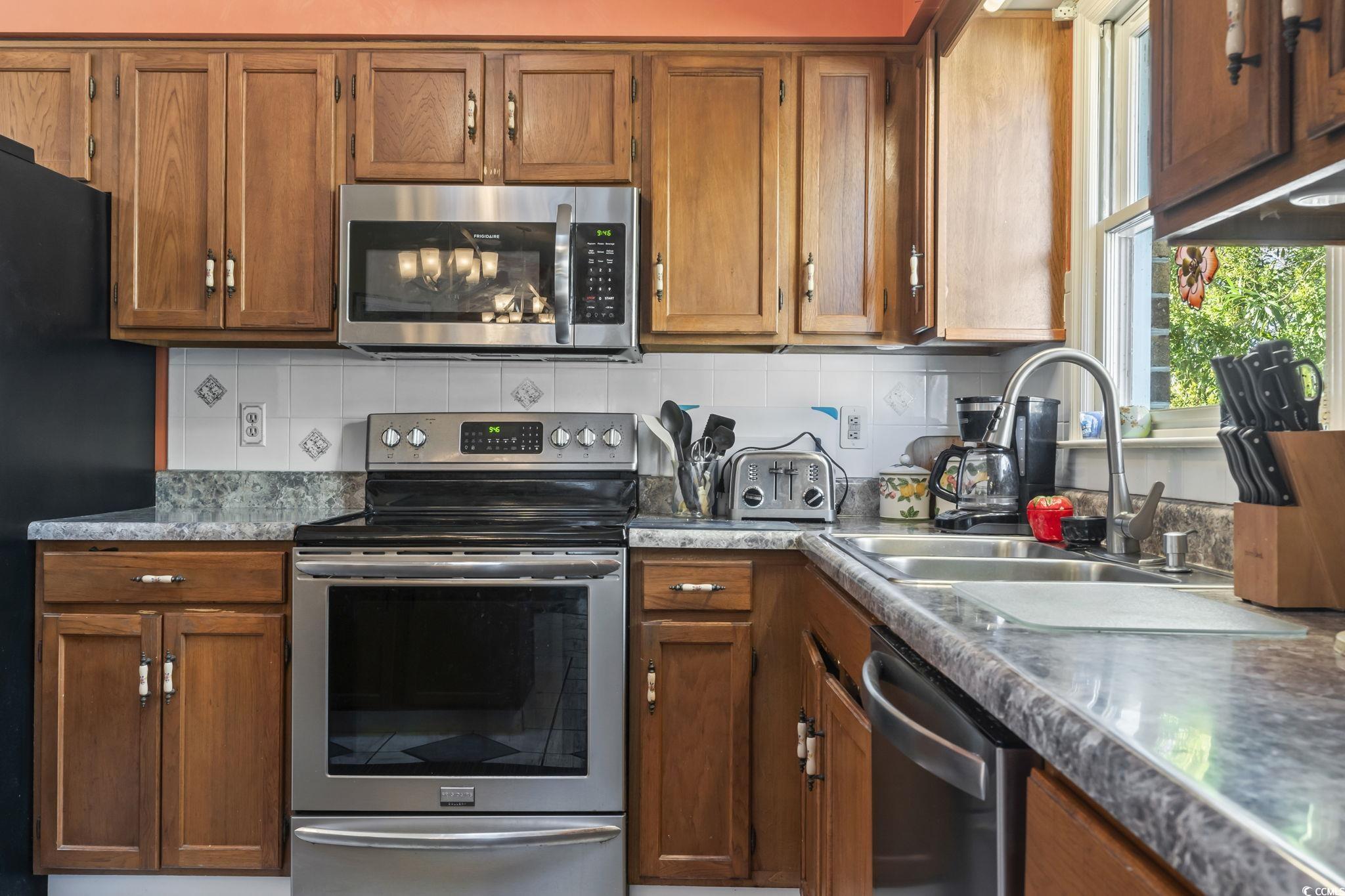 461 Spauldingwood Road Little River, SC 29566 - Photo 13 of 37 Gallery Image 13
