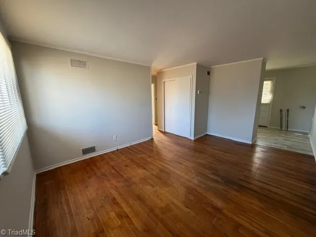 $995 | 1827 Villa Drive, Greensboro, NC 27403