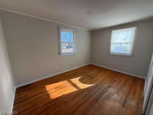 $995 | 1827 Villa Drive, Greensboro, NC 27403