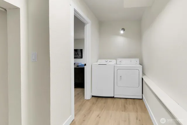 $1,049,500 | 1621 North 201st Street, Shoreline, WA 98133