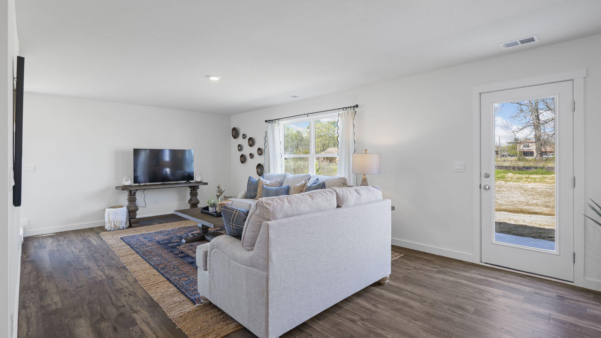 607 Fox Den Circle Dalton, GA 30721 - Photo 13 of 31 21-web-or-mls-DSC_4201