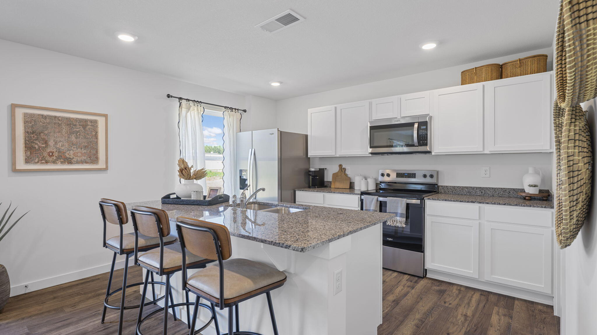 607 Fox Den Circle Dalton, GA 30721 - Photo 8 of 31 16-web-or-mls-DSC_4186