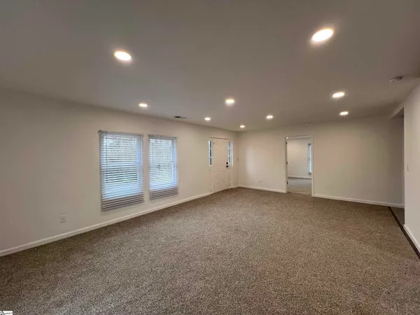 $144,900 | 1 Hawthorne Street, Honea Path, SC 29654