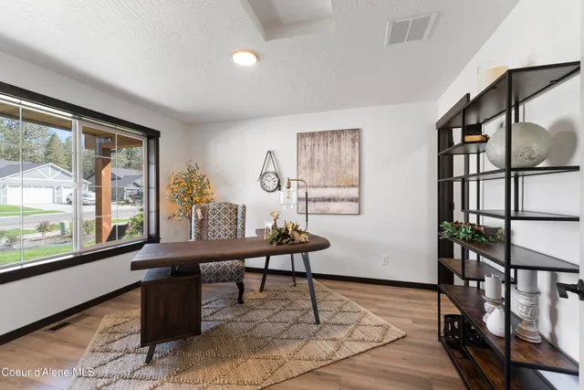 $539,900 | Lt 4-blk2 East Lt 4-blk2 E Valley Street, Oldtown, ID 83822