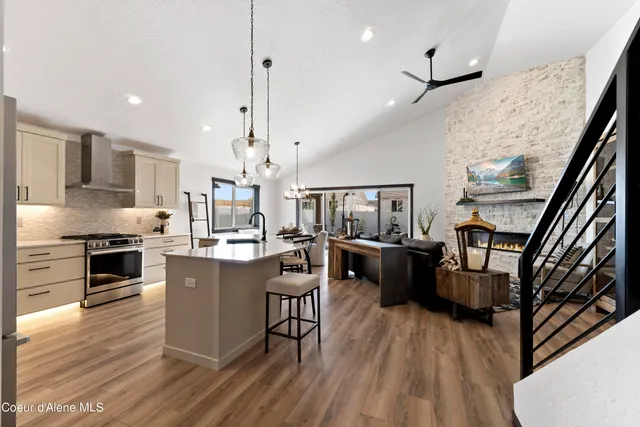 $539,900 | Lt 4-blk2 East Lt 4-blk2 E Valley Street, Oldtown, ID 83822