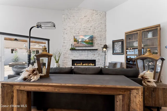 $539,900 | Lt 4-blk2 East Lt 4-blk2 E Valley Street, Oldtown, ID 83822