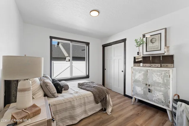 $539,900 | Lt 4-blk2 East Lt 4-blk2 E Valley Street, Oldtown, ID 83822