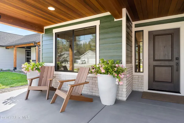 $539,900 | Lt 4-blk2 East Lt 4-blk2 E Valley Street, Oldtown, ID 83822