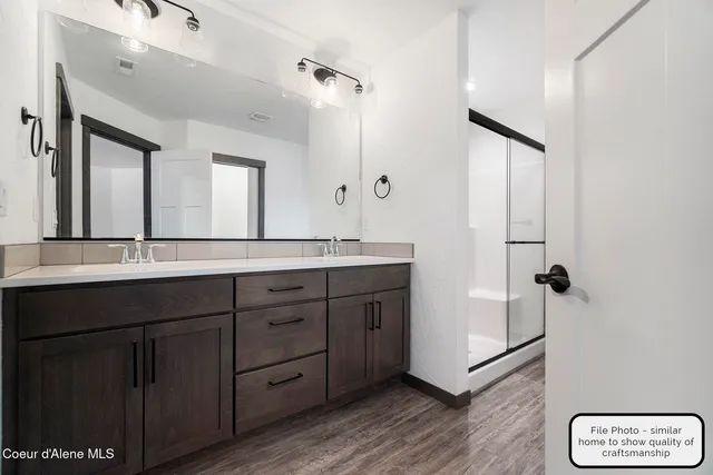 $539,900 | Lt 4-blk2 East Lt 4-blk2 E Valley Street, Oldtown, ID 83822