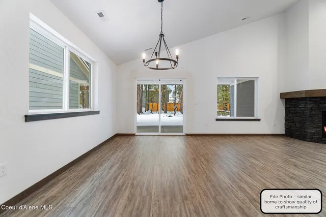 $539,900 | Lt 4-blk2 East Lt 4-blk2 E Valley Street, Oldtown, ID 83822