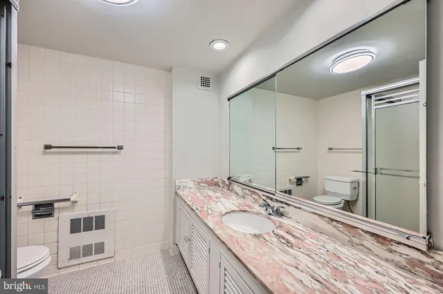 an entryway with a window