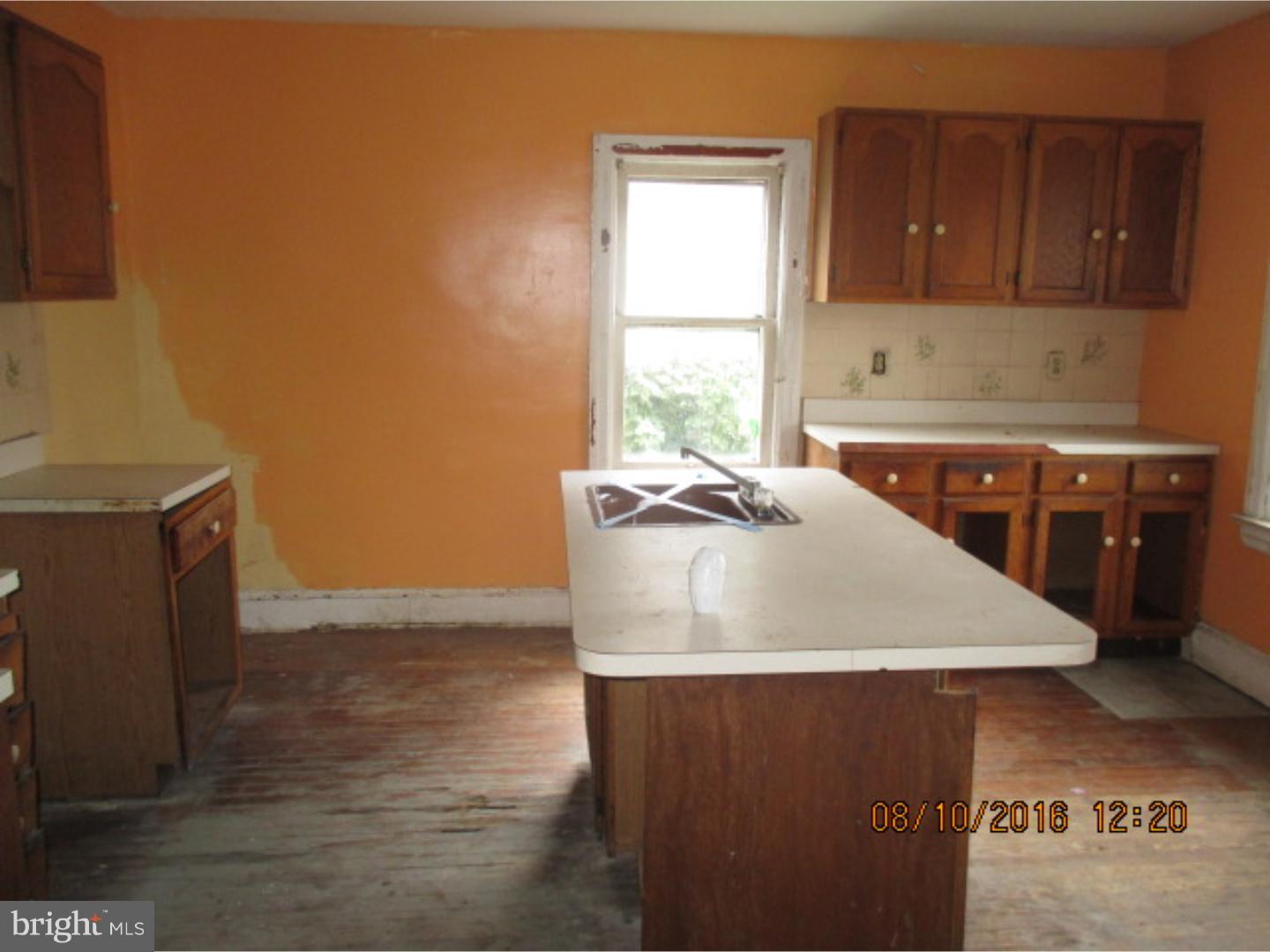 265 Berlin Road Clementon, NJ 08021 - Photo 5 of 13