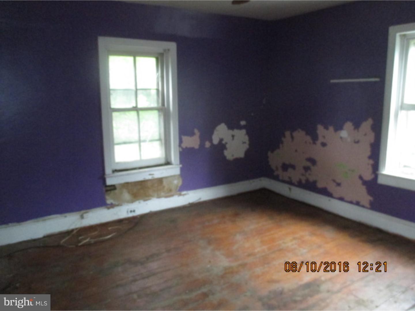265 Berlin Road Clementon, NJ 08021 - Photo 9 of 13