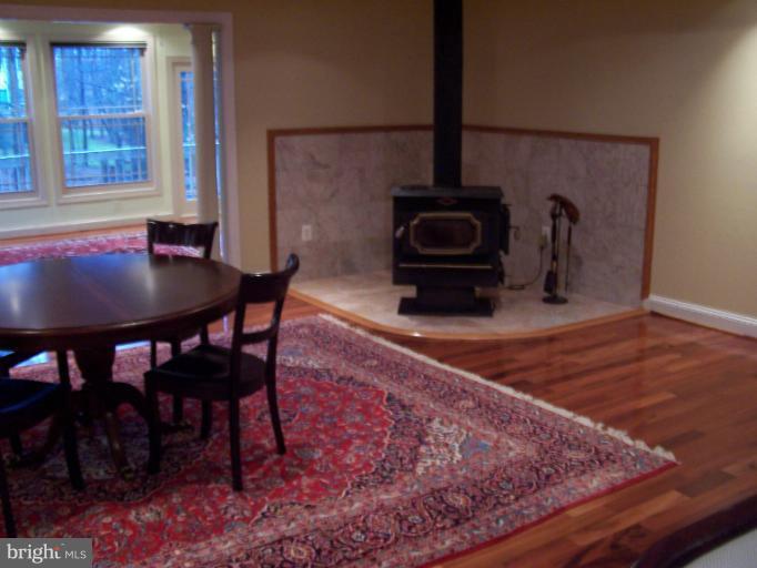 2534 Babcock Road Vienna, VA 22181 - Photo 12 of 30 Dining Room
