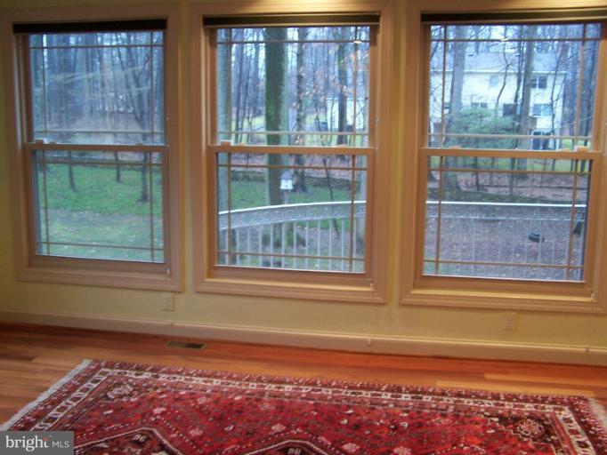 2534 Babcock Road Vienna, VA 22181 - Photo 17 of 30 Interior (General)
