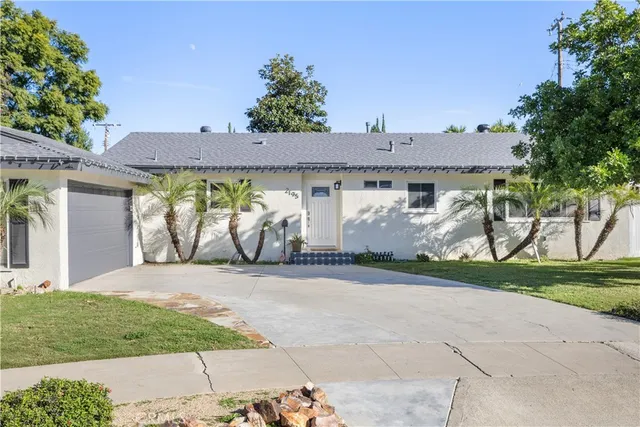 $1,195,000 | 2195 North Harwood Street, Orange, CA 92865