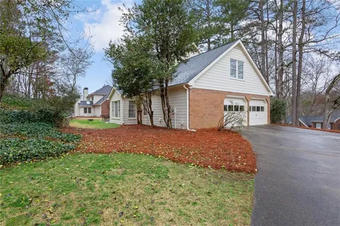 $669,000 | 4150 Woodlark Court, Roswell, GA 30075