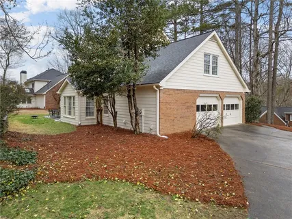 $669,000 | 4150 Woodlark Court, Roswell, GA 30075