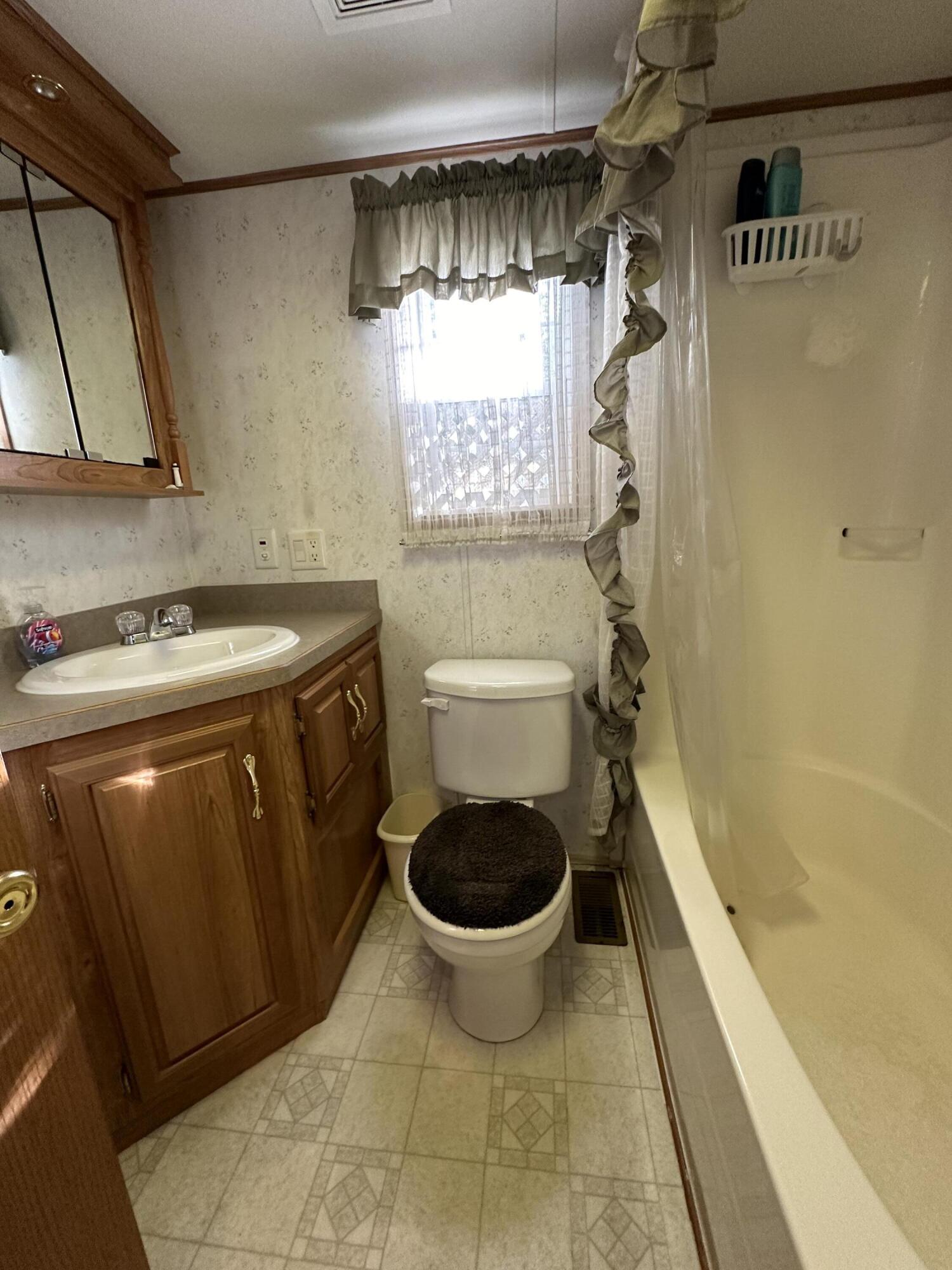150 Chapel Road, Unit 704 Wells, ME 04090 - Photo 20 of 33 IMG_8503 2
