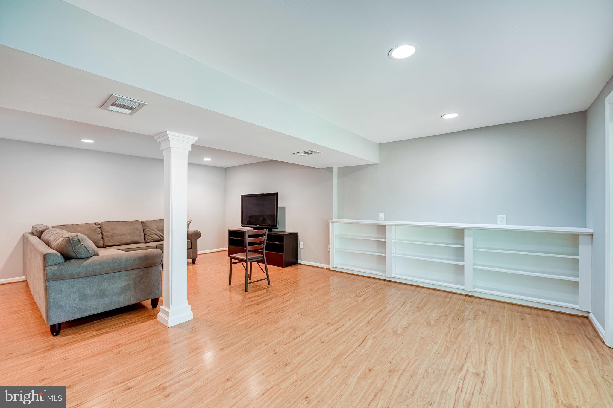 5231 Perth Court Springfield, VA 22151 - Photo 22 of 40