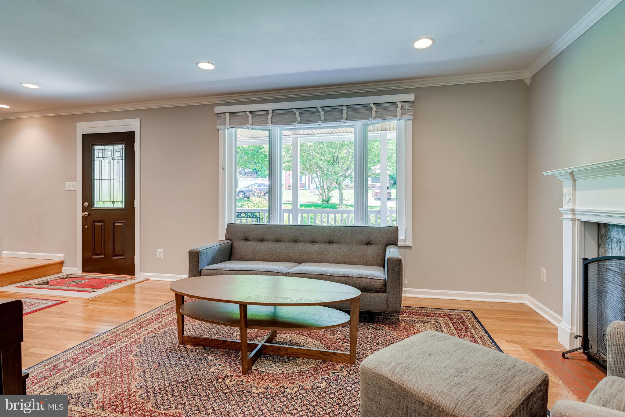 5231 Perth Court Springfield, VA 22151 - Photo 6 of 40