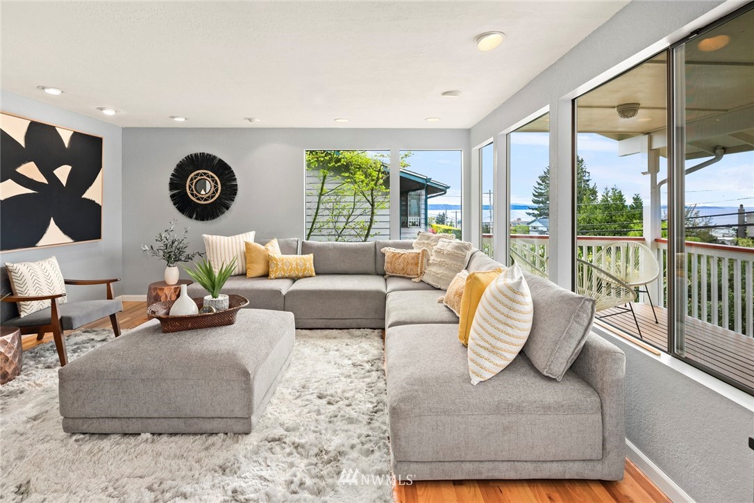 752 Walnut Street Edmonds, WA 98020 - Photo 1 of 1 Gallery Image 1