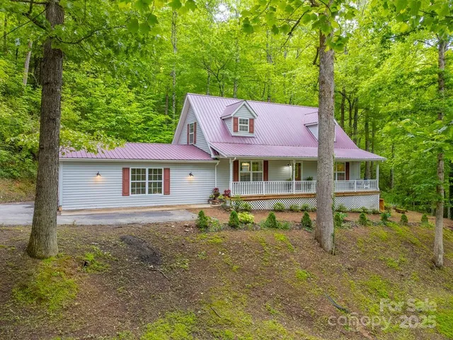 $399,000 | 41 Kings Creek Drive, Sylva, NC 28779