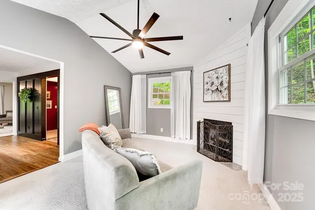 $399,000 | 41 Kings Creek Drive, Sylva, NC 28779