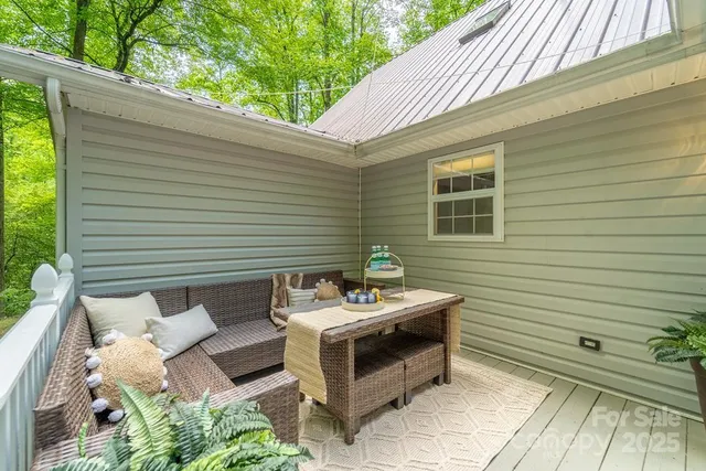 $399,000 | 41 Kings Creek Drive, Sylva, NC 28779