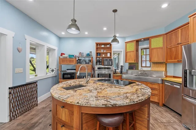 $800,000 | 43 White Anchor Cove, Cato, NY 13080