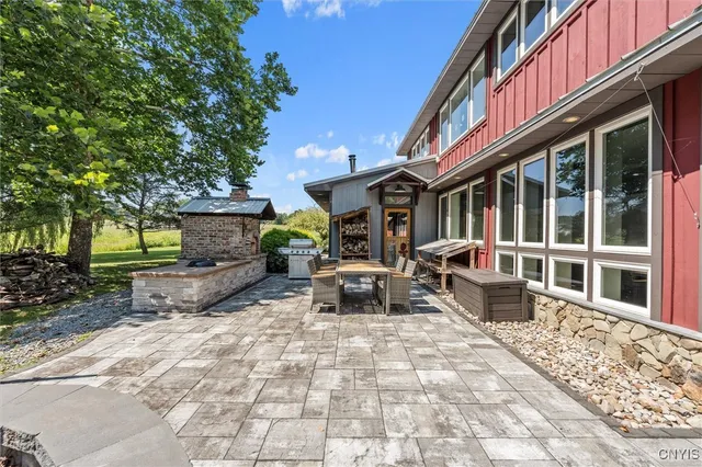 $800,000 | 43 White Anchor Cove, Cato, NY 13080