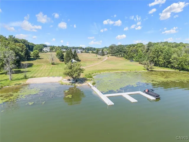 $800,000 | 43 White Anchor Cove, Cato, NY 13080