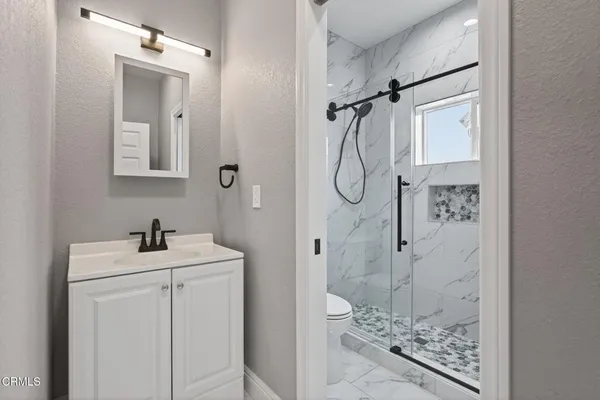 $3,000 | 1341-2 Juneberry Place, Oxnard, CA 93036