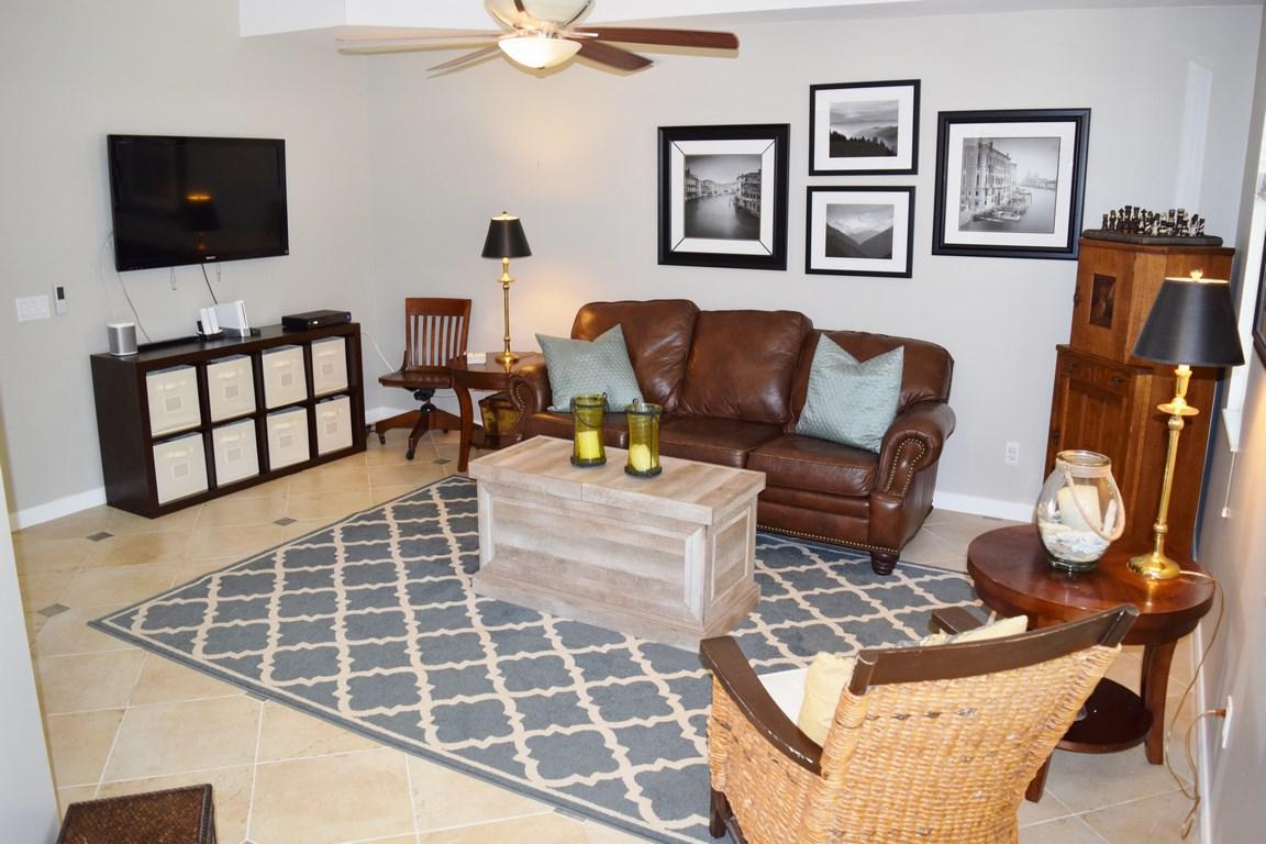 1639 Frederick Small Road Jupiter, FL 33458 - Photo 12 of 53 Living Rm_0029 (Copy)