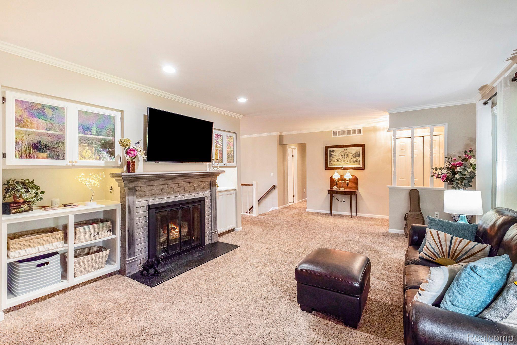 3090 Mason Road Howell, MI 48843 - Photo 9 of 33 Gallery Image 9