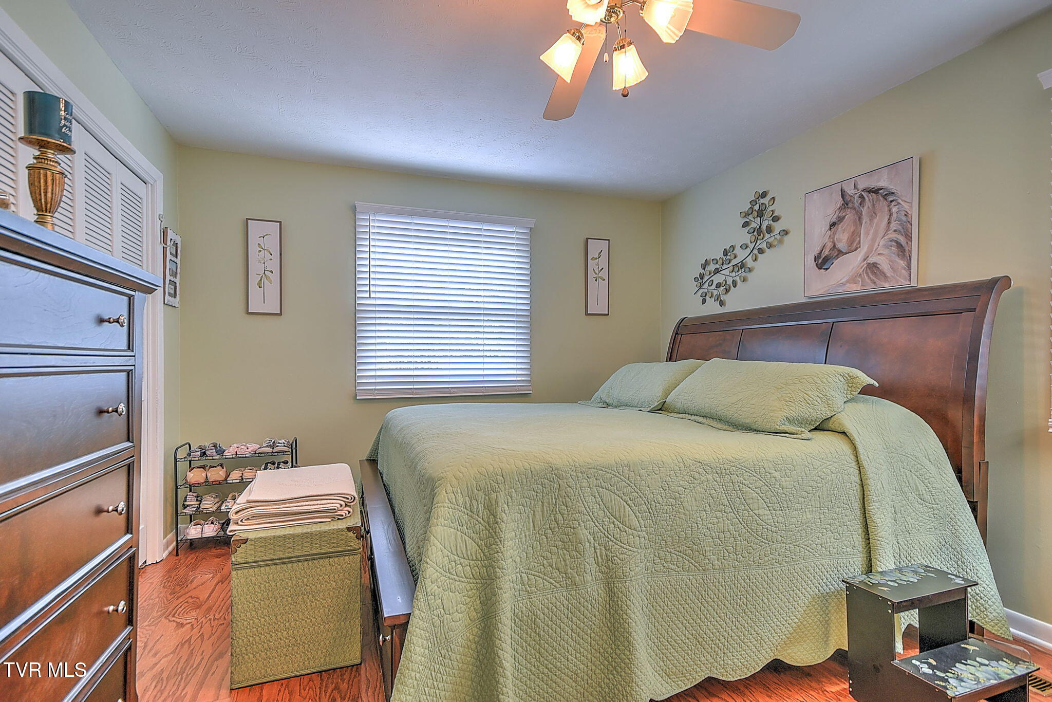 337 Montezuma Road Kingsport, TN 37664 - Photo 25 of 51 26-web-or-mls-337 Montezuma Pl DPB--26