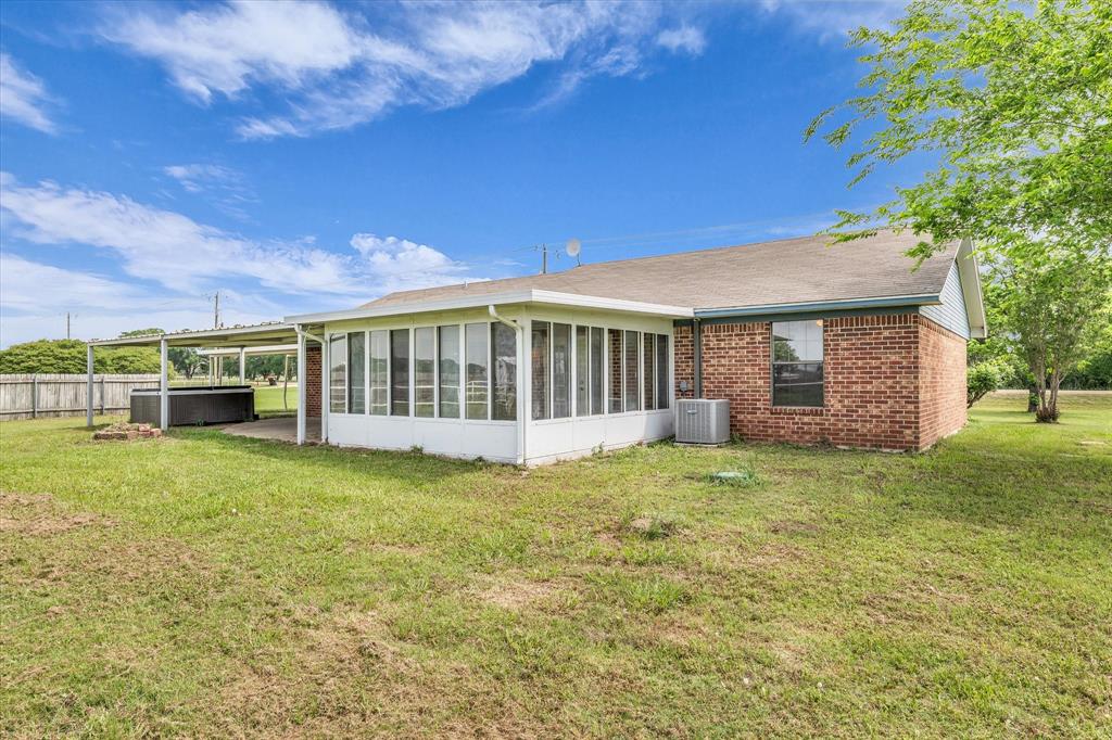 339 South Pleasant Hill Road Axtell, TX 76624 - Photo 23 of 27