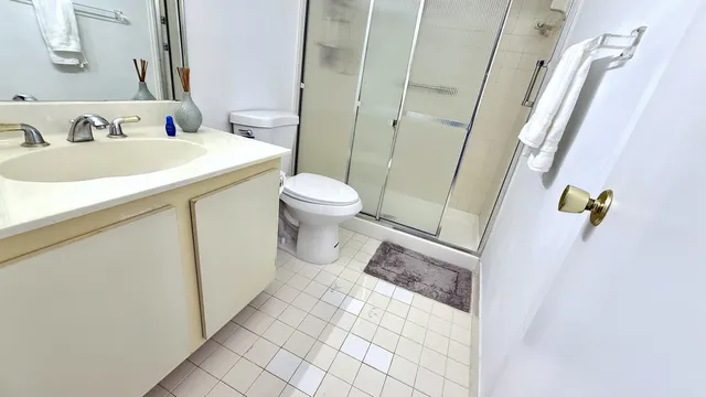 $1,800 | 5242 Privet Place, Delray Beach, FL 33484