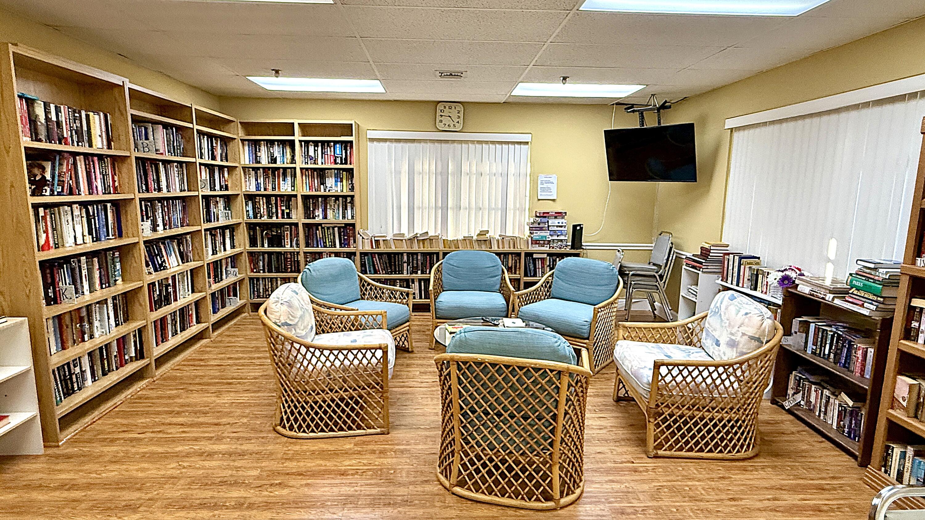 5242 Privet Place Delray Beach, FL 33484 - Photo 39 of 50 Clubhouse Library