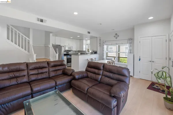$1,188,000 | 742 Cottage Court, Mountain View, CA 94043