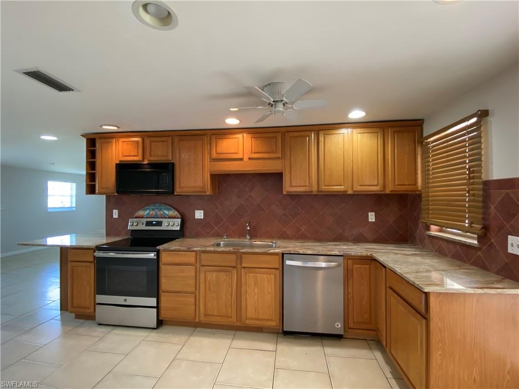 1112 Ridge Street Naples, FL 34103 - Photo 8 of 16 Gallery Image 8
