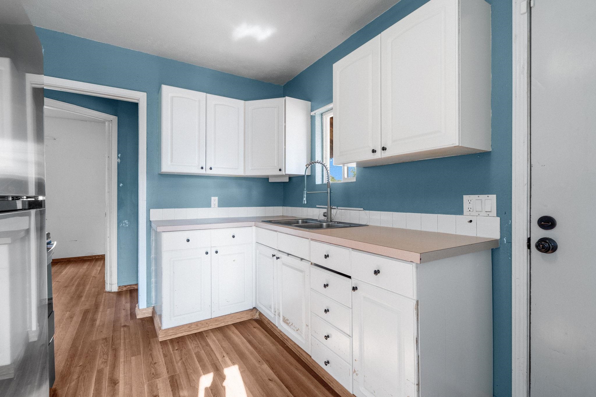 1708 East Tilsley Place Spokane, WA 99207 - Photo 7 of 23