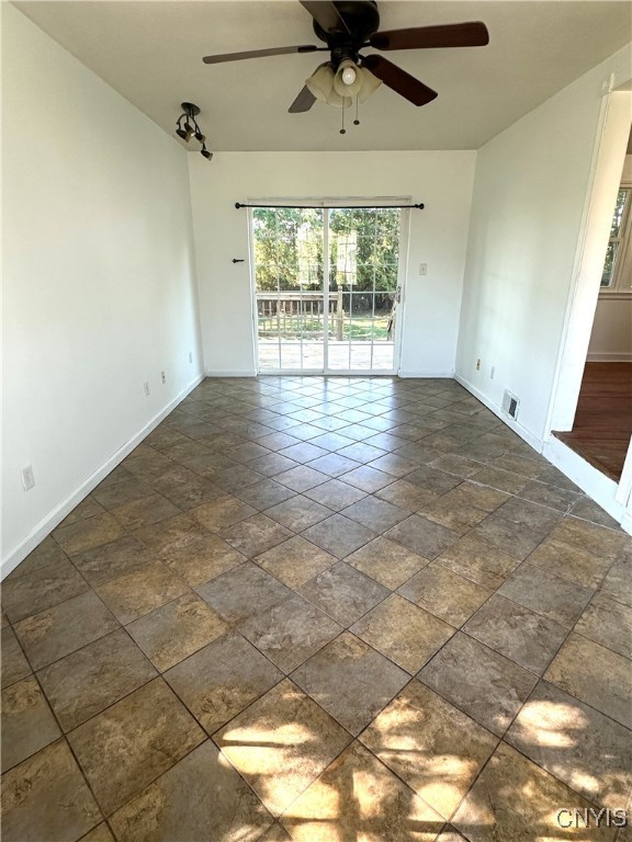 503 Coolidge Road Utica, NY 13502 - Photo 8 of 16 Bonus Room/Family room