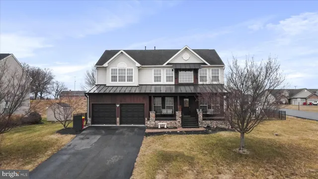 $434,900 | 3831 Rolling Hills Drive, Greencastle, PA 17225