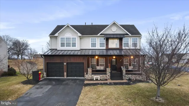 $434,900 | 3831 Rolling Hills Drive, Greencastle, PA 17225